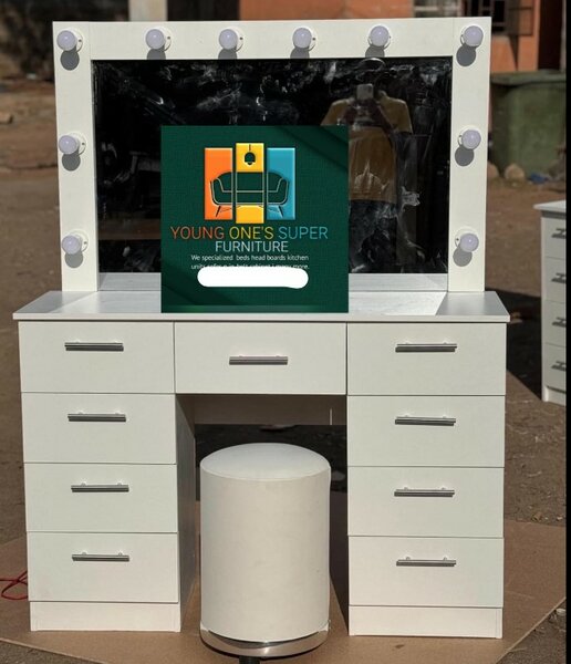 Beautiful dressing table with mirror