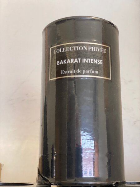 Parfum Bakarat Intense