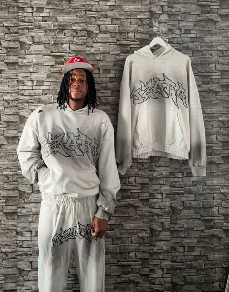 Ensemble de survêtement stylé