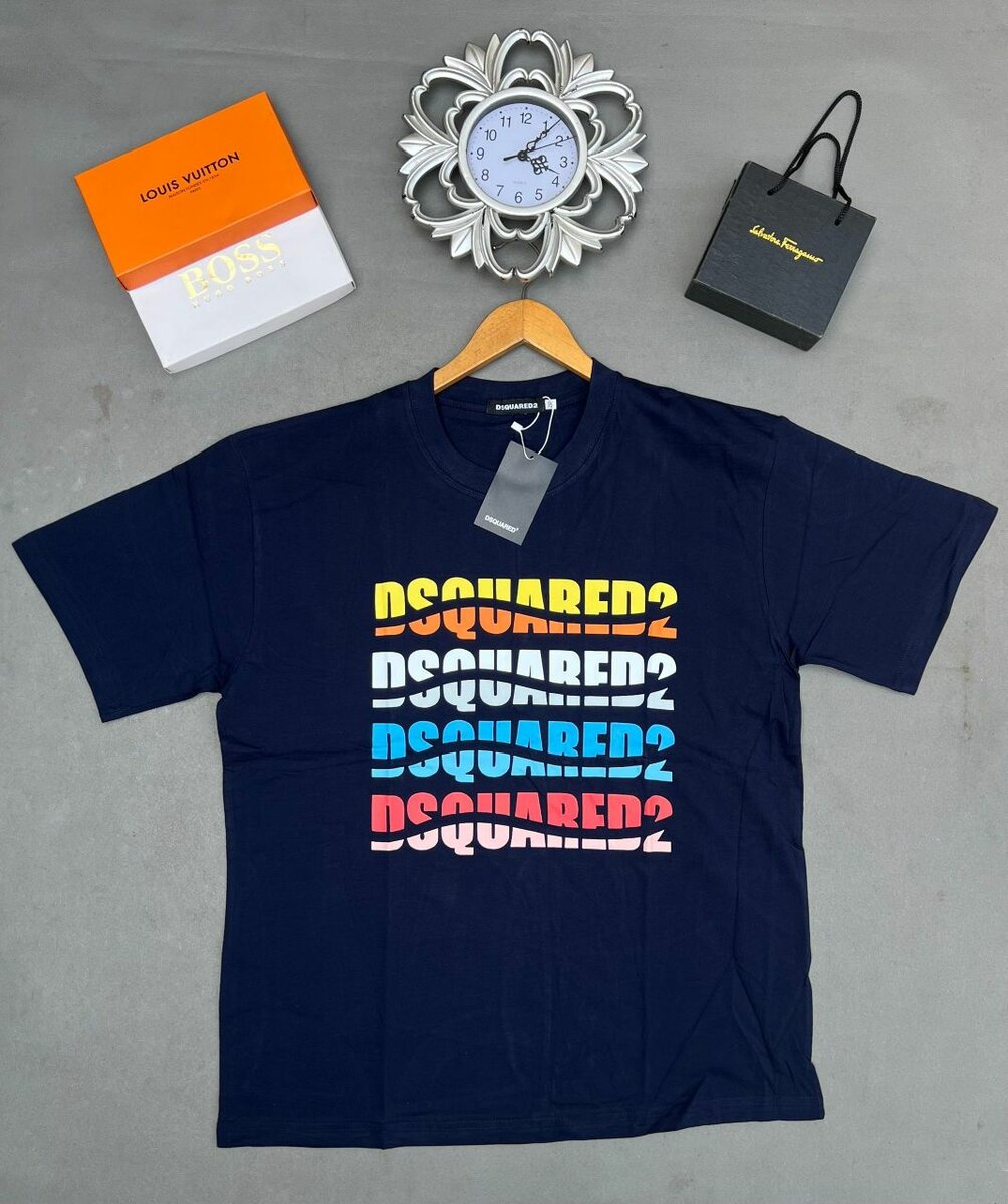 T-shirt en coton stylisé