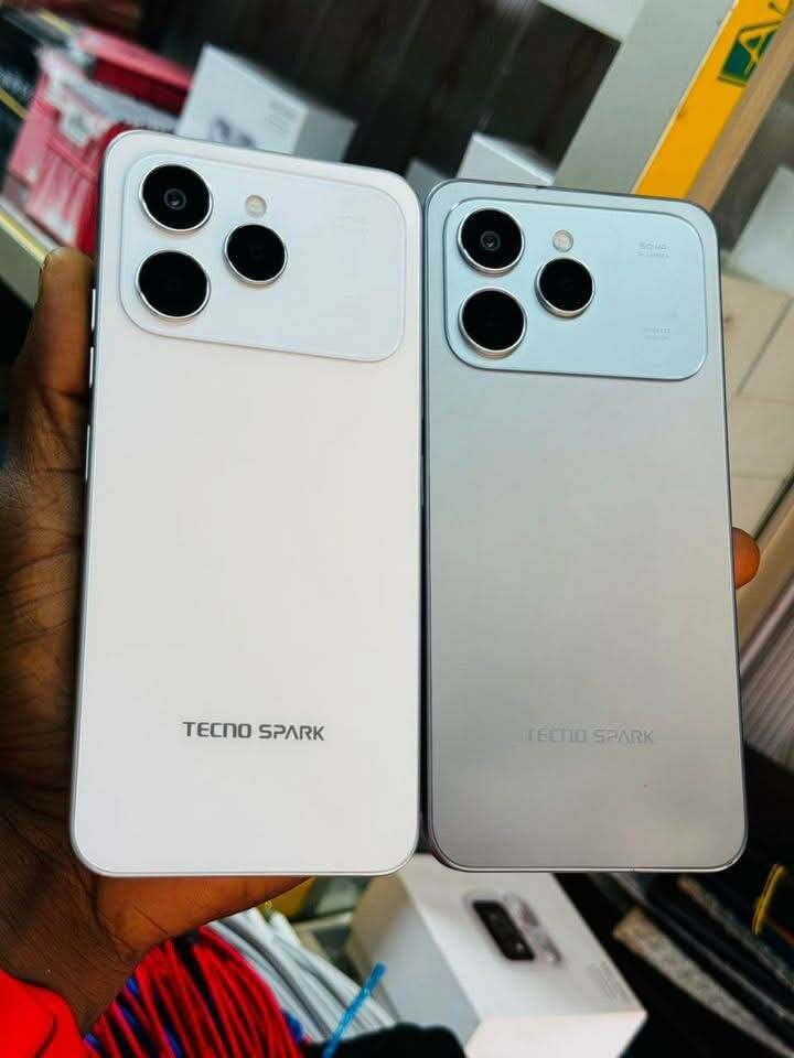 Smartphone moderne avec double caméra