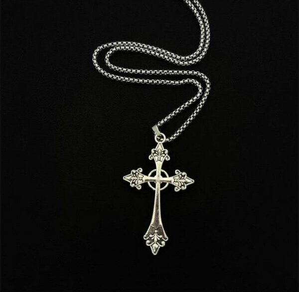 Collier Croix Gothique Argent