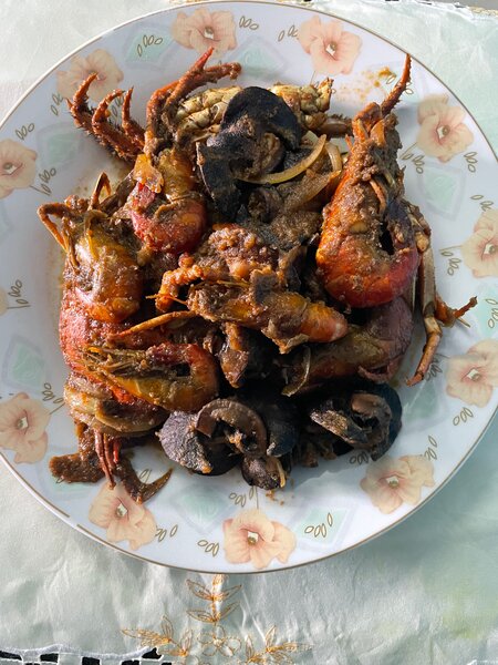 Assiette de Crabe et Escargot