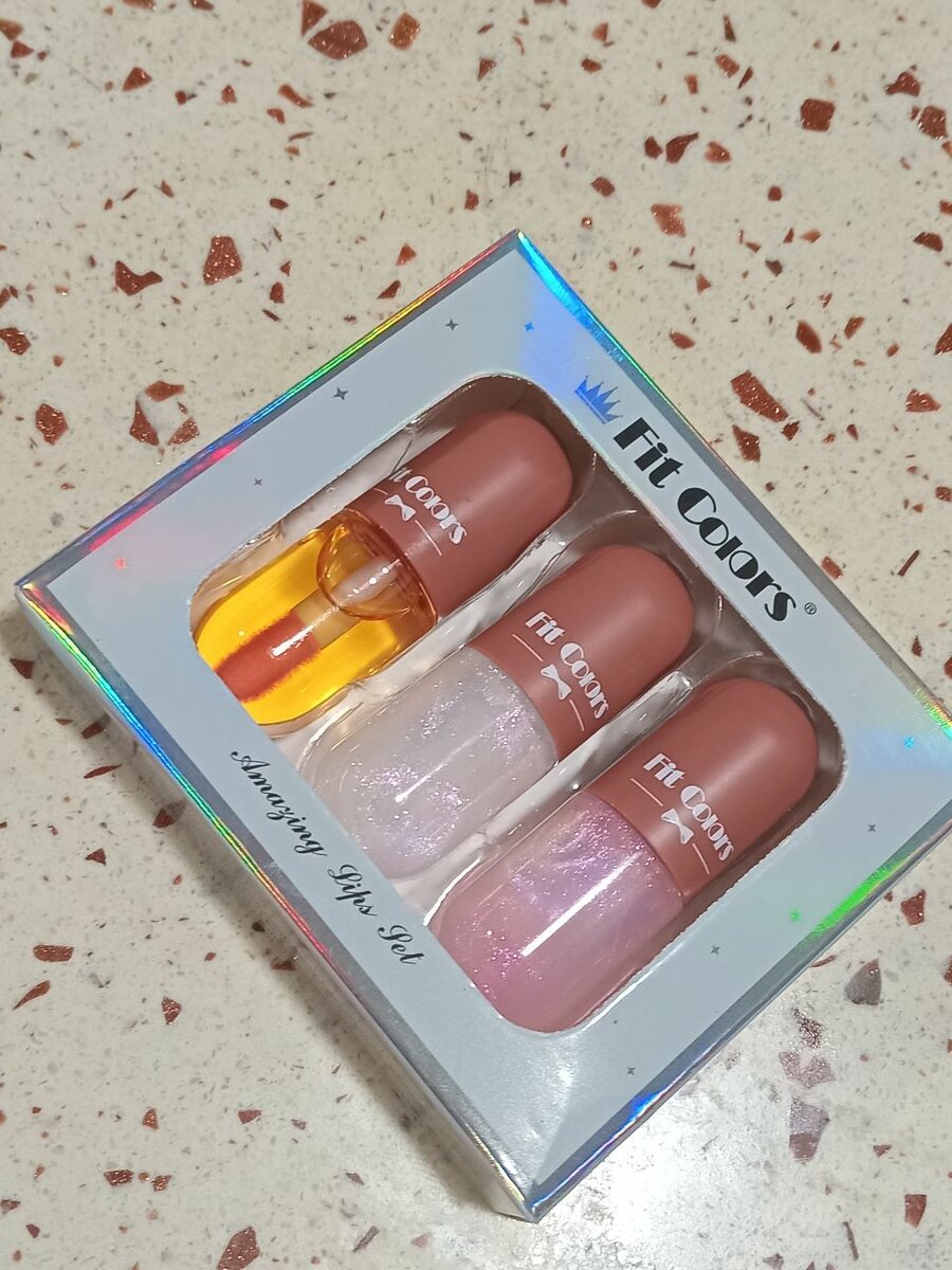 3 in one  extra shine gloss