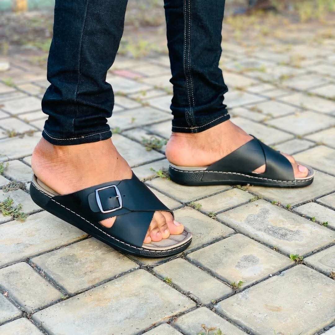 Sandales en cuir homme élégantes