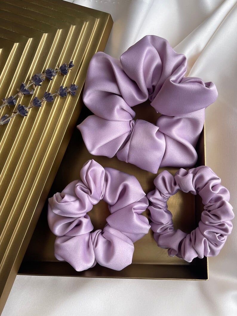 Hair clips and hair bows