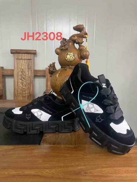 Sneakers Naked Wolfe