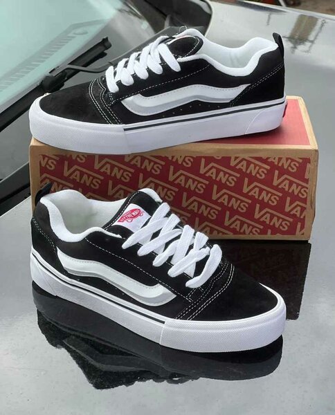 Vans Scholl