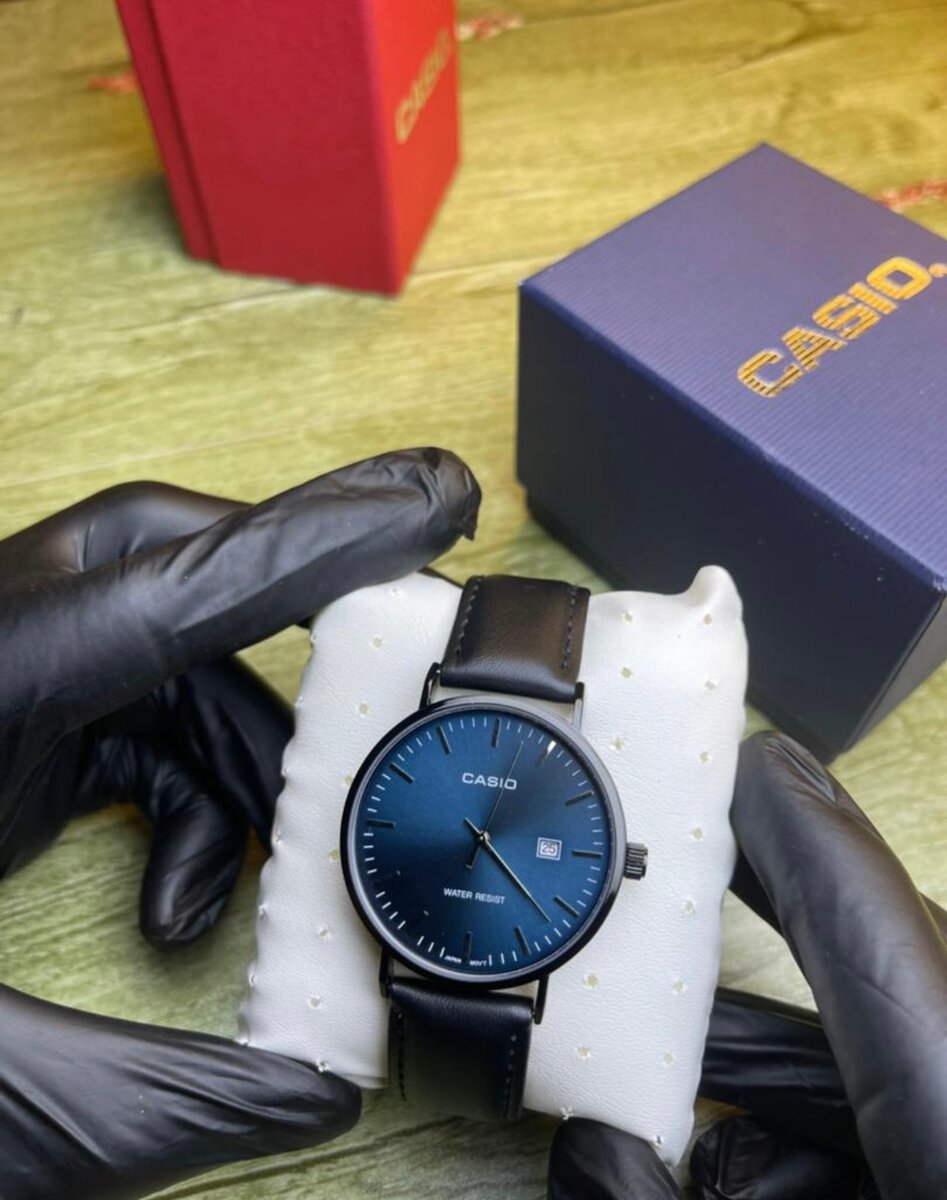 Montre élégante Casio Homme