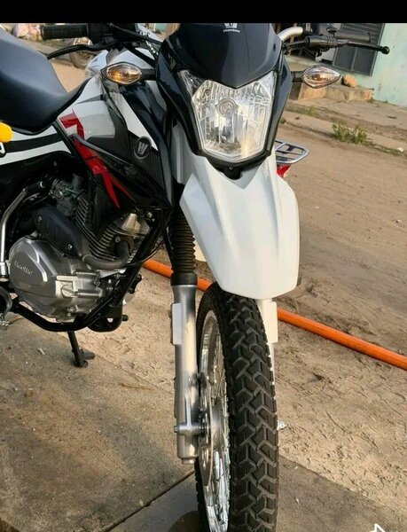 Moto tout-terrain Honda CRF250L