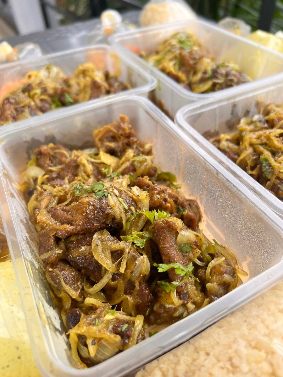 Mouton sauté attieke