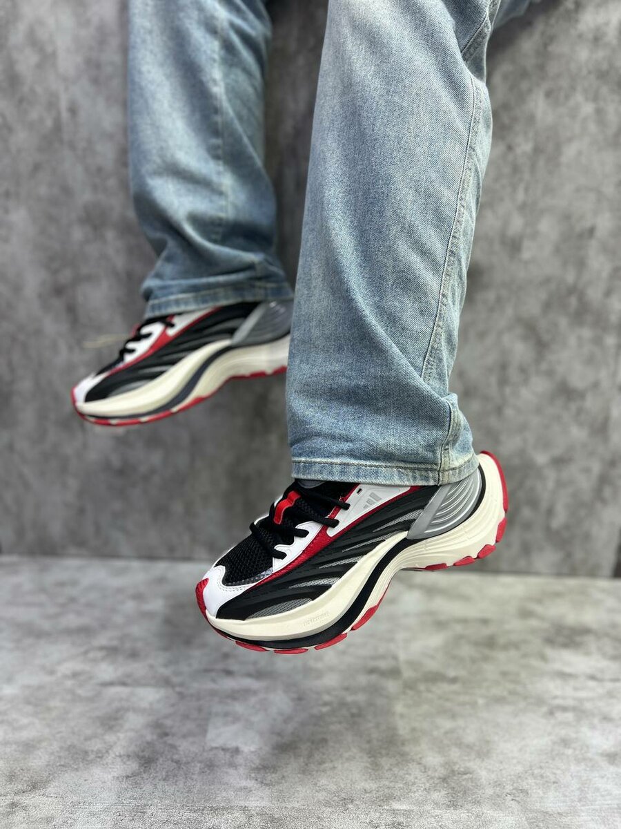 Chaussures running Adidas XLG