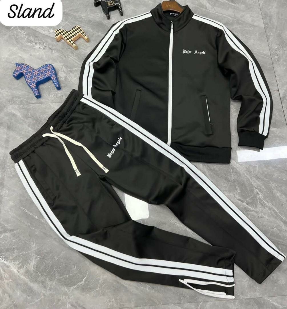 Ensemble de survêtement sportif