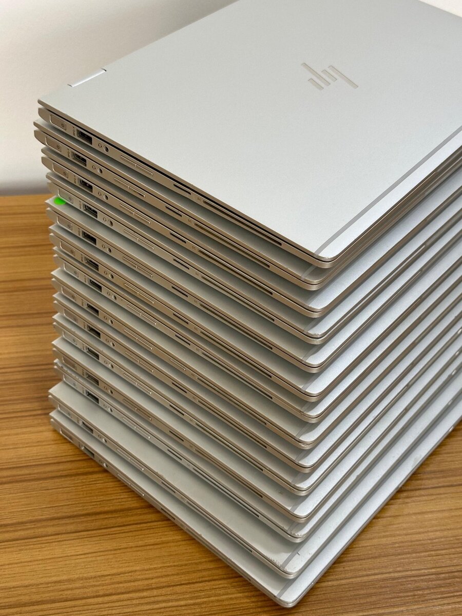 HP ELITEBOOK 1030 G2