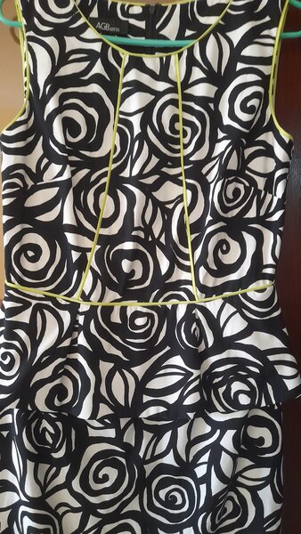 Robe chic à motifs floraux