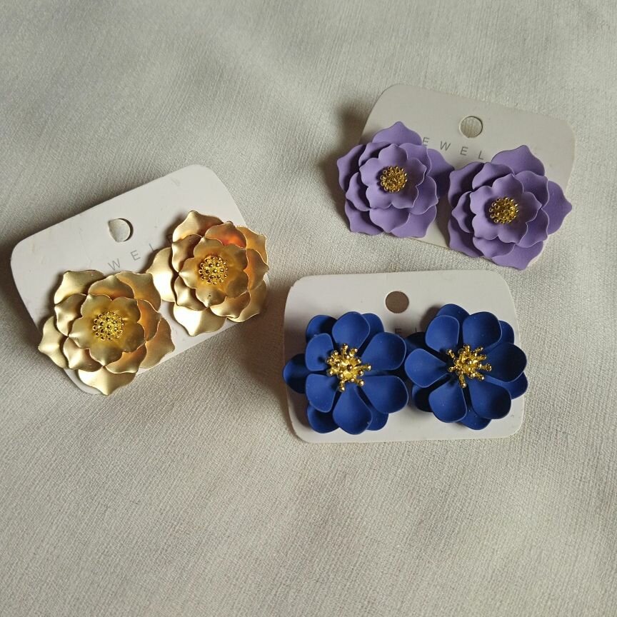 Floral earrings