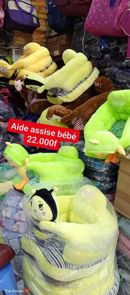 Aide assise bebe
