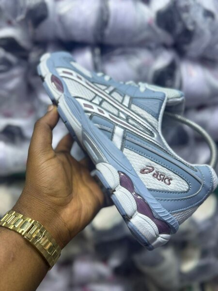 Chaussures de course Asics