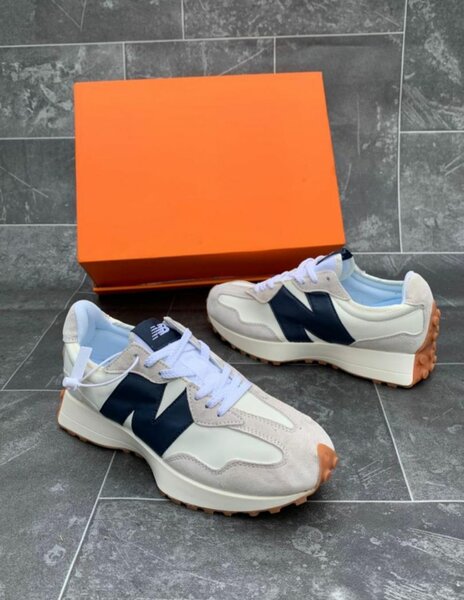 Sneakers blanc et bleu confort