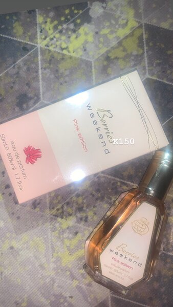 Berries weekend perfume