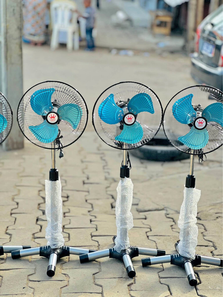 Ventilateur sur pied réglable