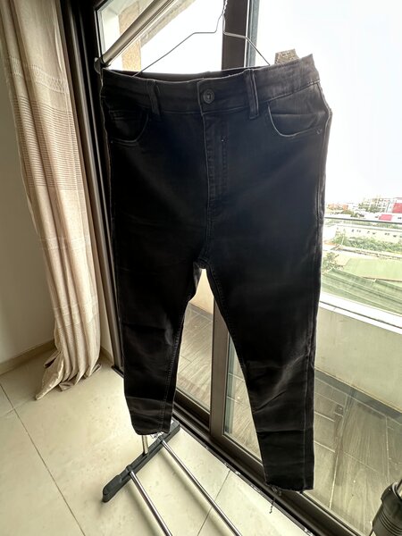 Jeans slim noirs pour hommes