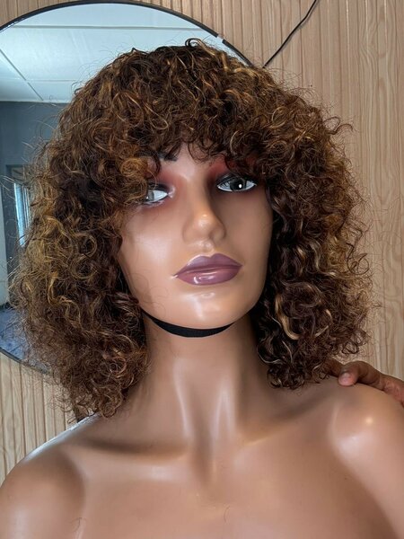 Perruque frange fringe curls