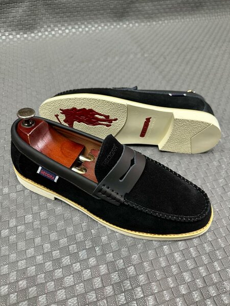 Chaussures homme en cuir noir