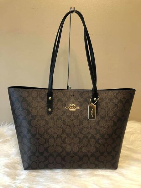 Sac à main Coach élégant