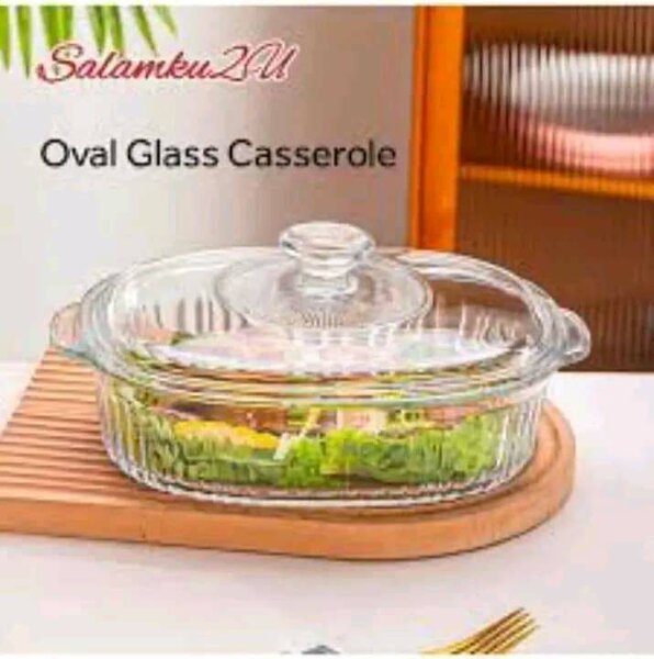 Casserole ovale en verre