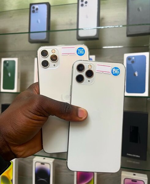 iPhone 11Pro Max 64GB