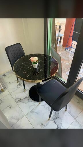 Dinning Table with 2 Chairs