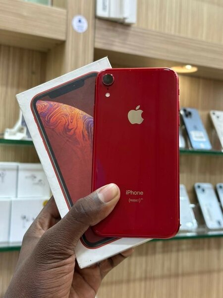 iPhone XR