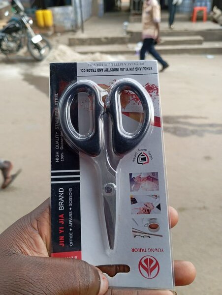 Ciseaux de bureau haute qualité