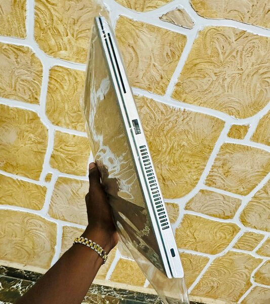 Laptop HP ultra-léger performant