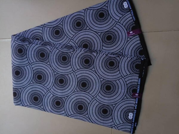 Fabric with a  print of 6 meters 