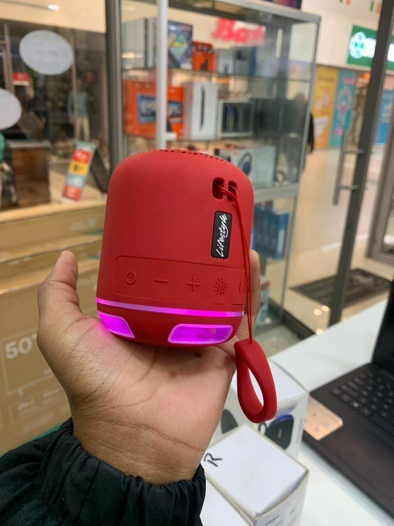 Lifestyle Bluetooth speaker