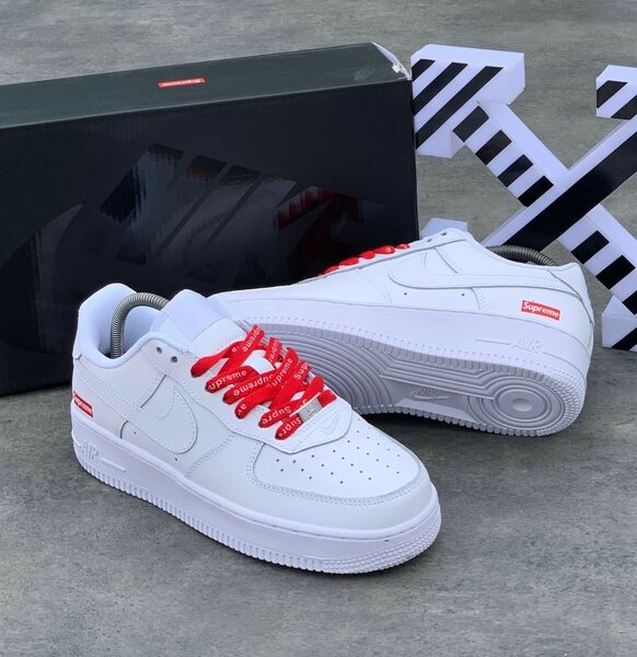 NIKE AIRFORCE SUPREME