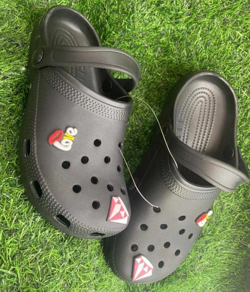Ladies croc's