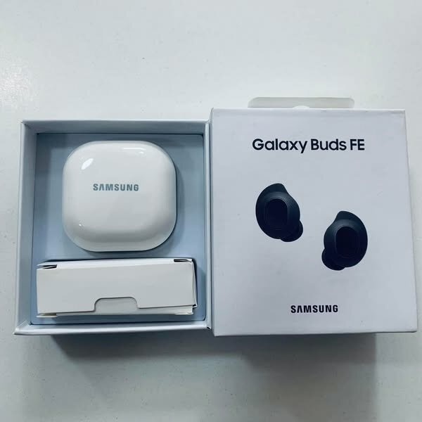 SAMSUNG GALAXY BUDS FE