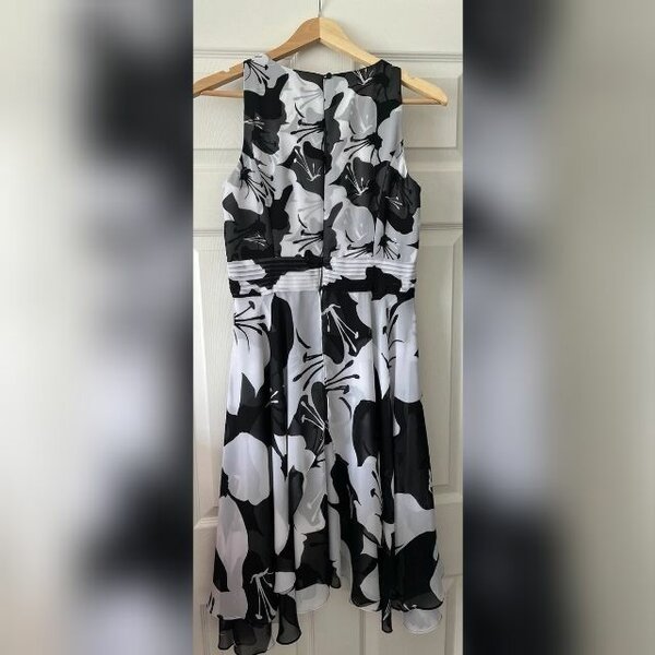 Blaxk & White Cocktail Dress