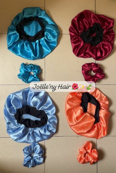 Bonnet en satin multicolore