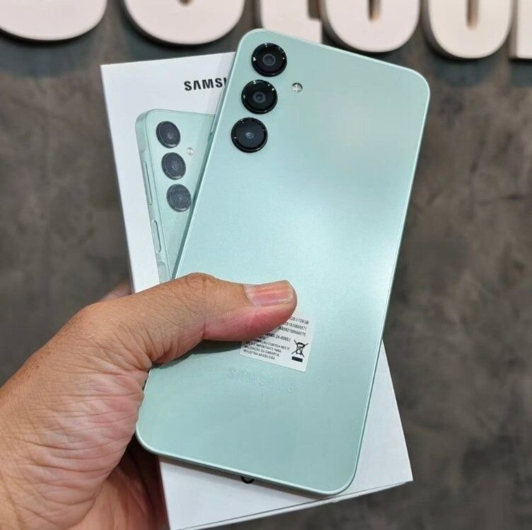 Téléphone portable Samsung Galaxy A05s