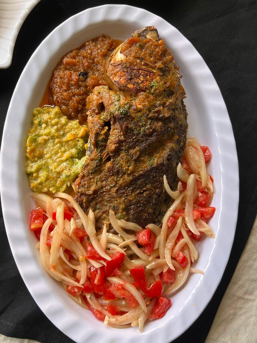 Plat de poisson grillé savoureux