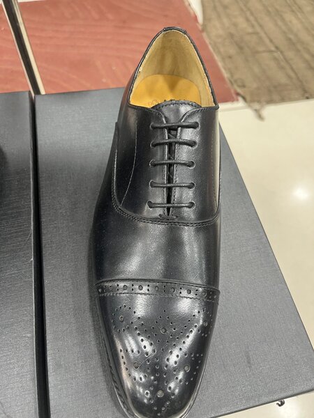 Chaussures Richelieu en cuir élégantes