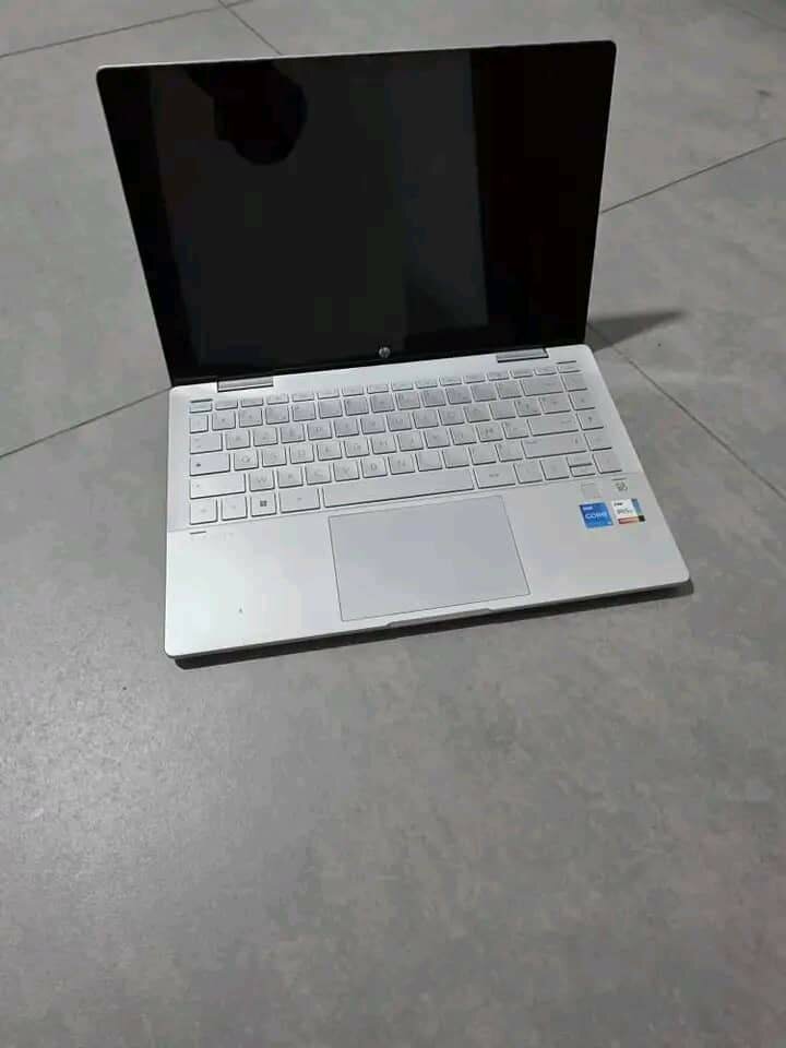 Ordinateur portable HP moderne