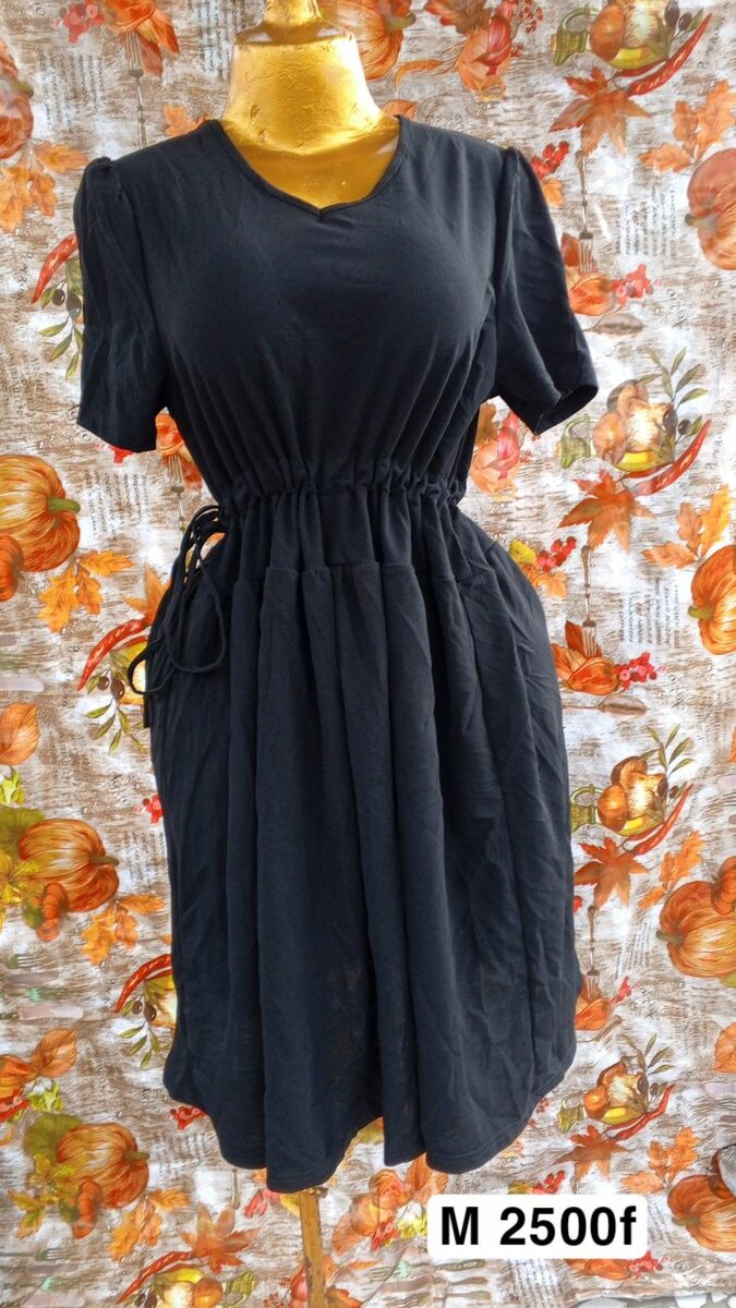 Robes élégantes à motifs floraux