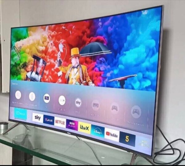 Smart TV UHD 4K 55 pouces