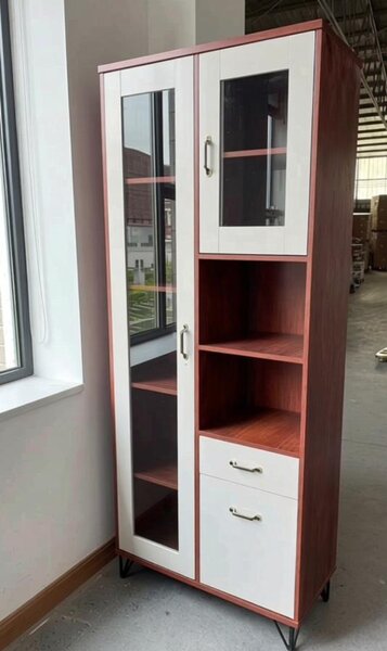 Armoire de rangement moderne en bois