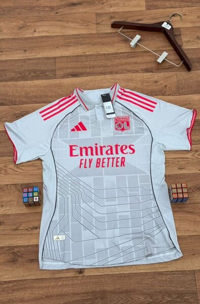 Maillots de football équipes célèbres